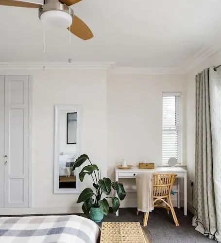 Luxury Waterfront House Villa Cobh